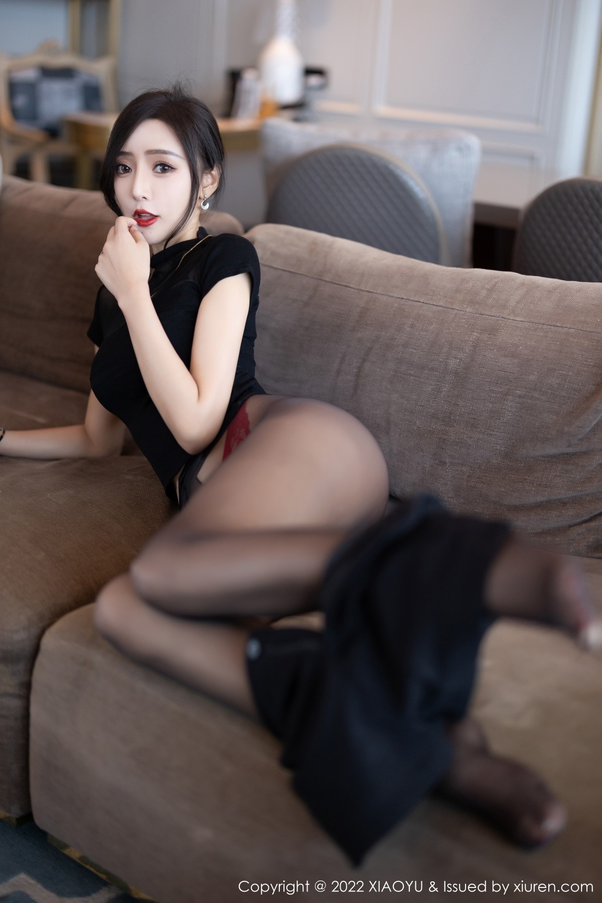 xgyw.top_[XiaoYu画语界]Vol.837_女神王馨瑶yanni脱黑色轻透服露性感红色蕾丝内衣迷人诱惑写真83P