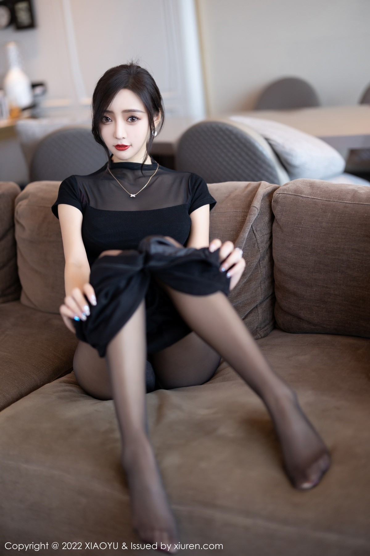 xgyw.top_[XiaoYu画语界]Vol.837_女神王馨瑶yanni脱黑色轻透服露性感红色蕾丝内衣迷人诱惑写真83P