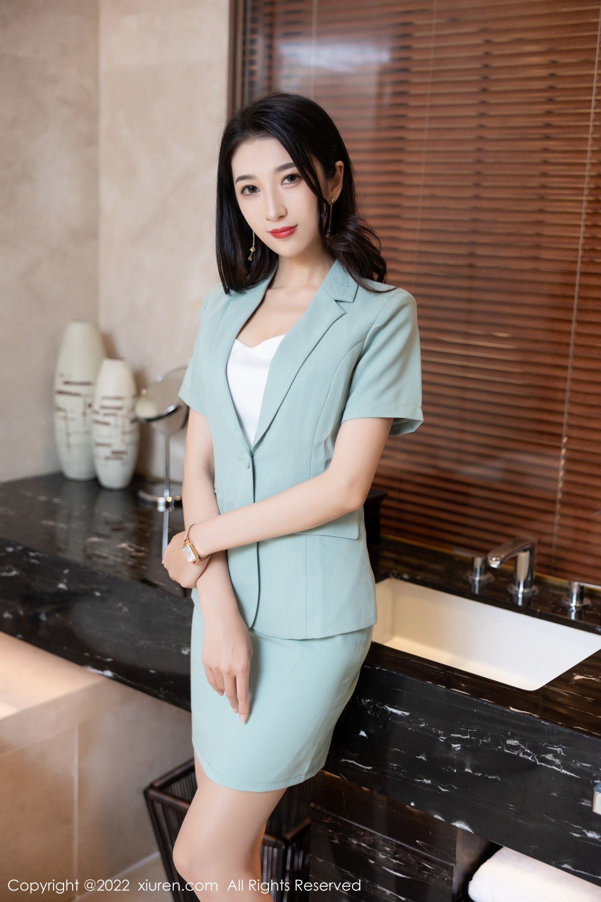 xgyw.top_XiuRen第5403期_模特林乐一私房脱性感蓝灰色套装露黑色内衣原色丝袜诱惑写真66P