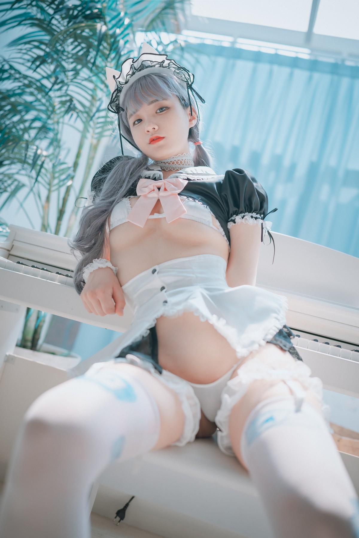 xgyw.top_[DJAWA]No.167_模特Jenny_Maid Mansion主题性感女仆装半脱露三点式内衣诱惑写真202P