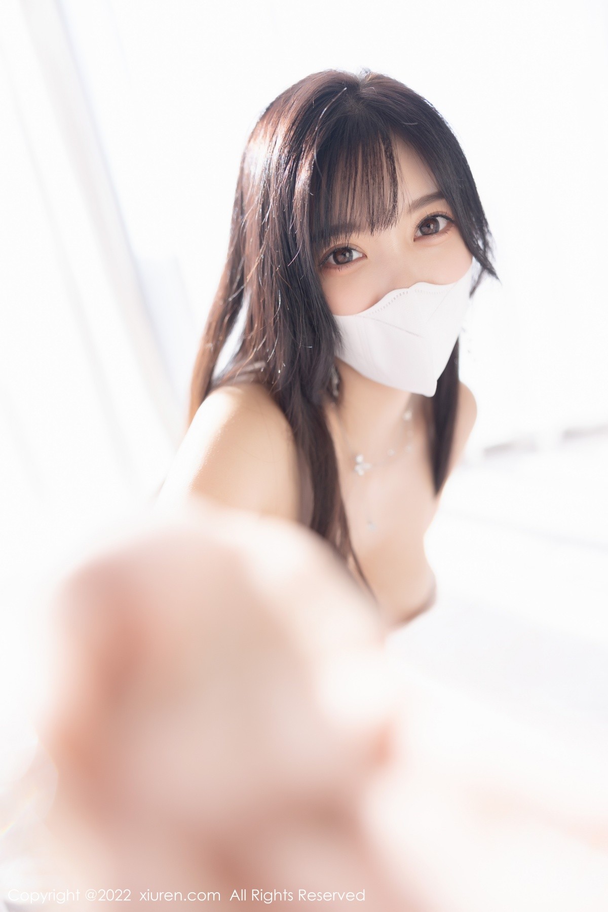 xgyw.top_XiuRen第5412期_女神杨晨晨Yome私房性感白色浴巾裹身秀火辣身材极致诱惑写真63P