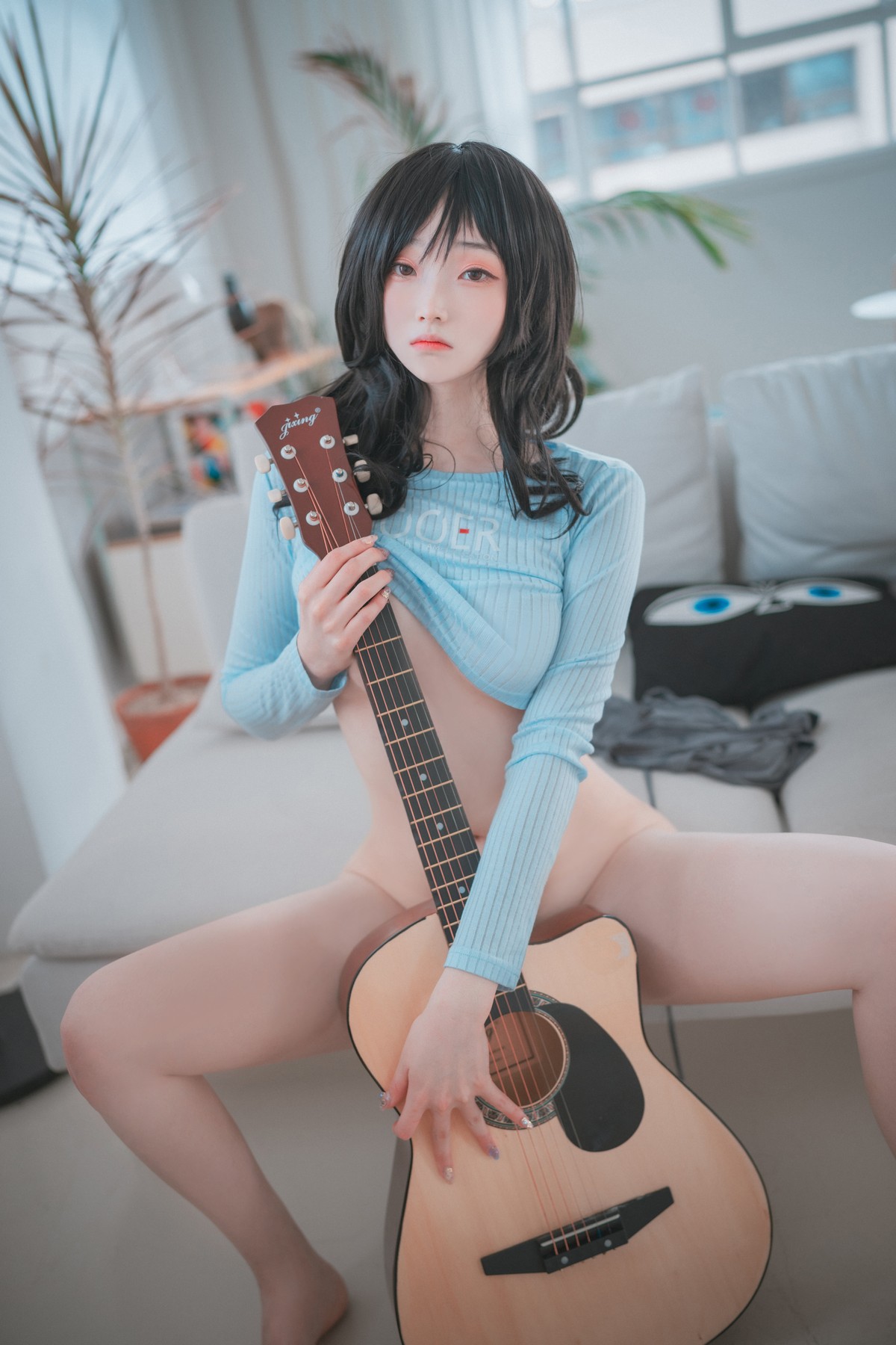 xgyw.top_[DJAWA]No.165_模特Bambi_iila illa主题私房性感吉他妹妹服饰半脱露火辣身材诱惑写真144P