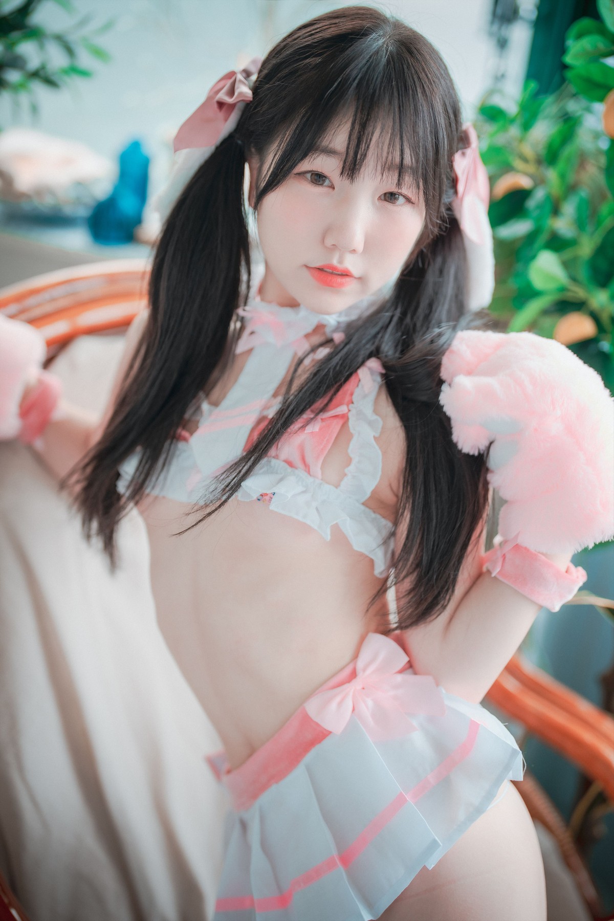 xgyw.top_[DJAWA]No.170_模特Yeri_Home Sweet Hare主题脱粉色服饰露丁字裤秀翘臀诱惑写真57P