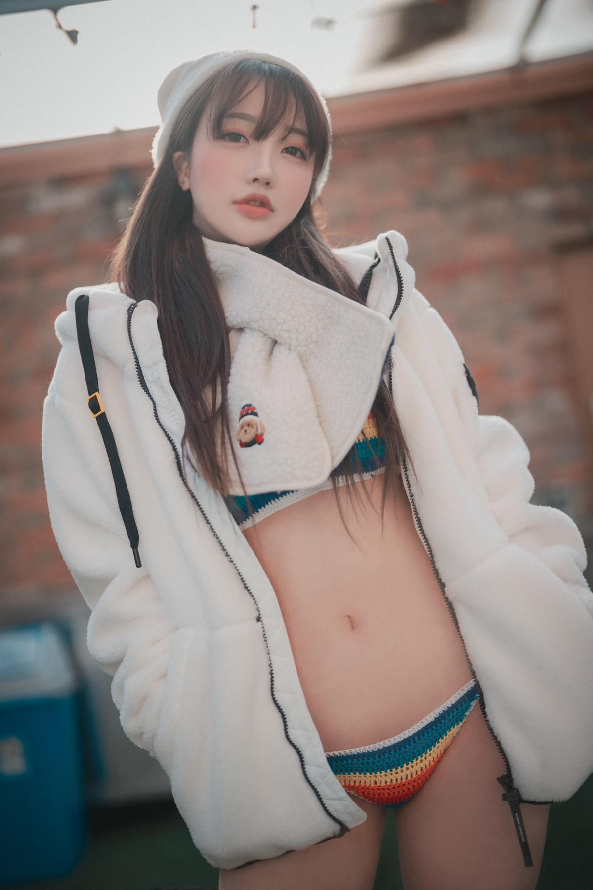 xgyw.top_[DJAWA]No.169_Yeeun_Romantic Winter Glamping主题白色针织内衣秀豪乳诱惑写真99P