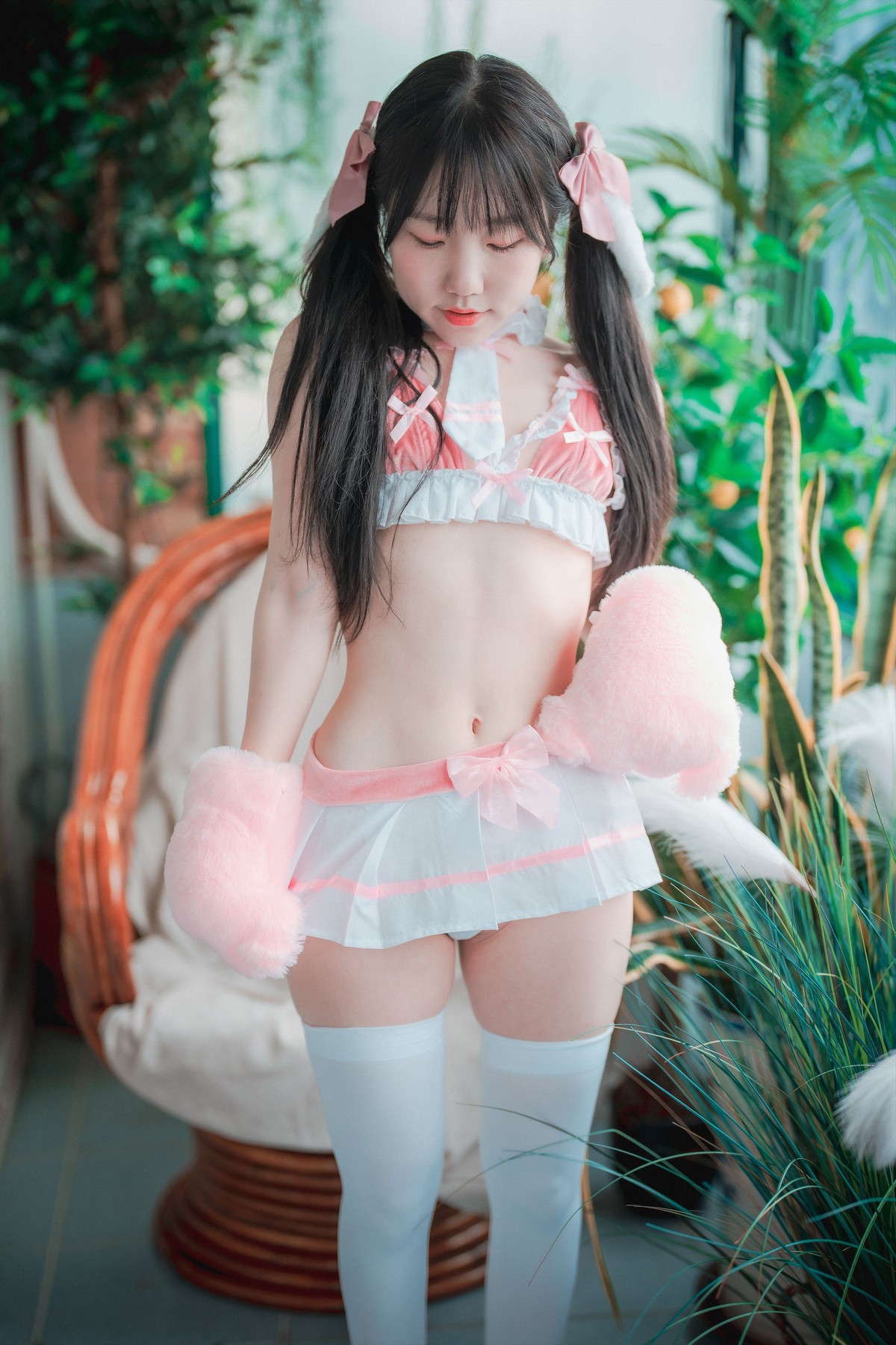 xgyw.top_[DJAWA]No.170_模特Yeri_Home Sweet Hare主题脱粉色服饰露丁字裤秀翘臀诱惑写真57P