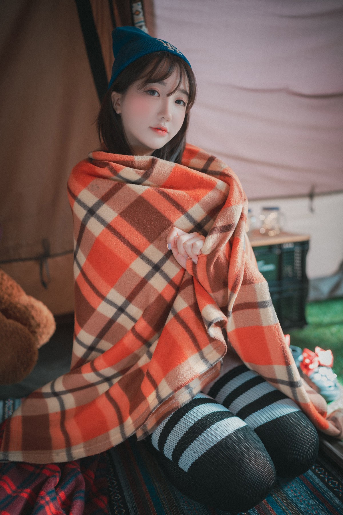 xgyw.top_[DJAWA]No.169_Yeeun_Romantic Winter Glamping主题白色针织内衣秀豪乳诱惑写真99P