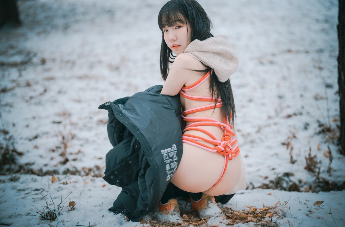 xgyw.top_[DJAWA]No.173_模特Yeri_Knotting Class主题户外半脱露粉色情趣捆绑撩人诱惑写真97P