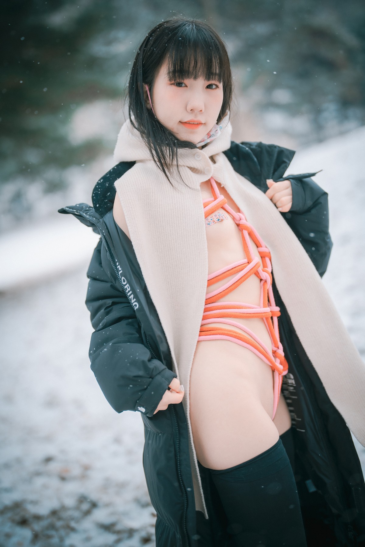 xgyw.top_[DJAWA]No.173_模特Yeri_Knotting Class主题户外半脱露粉色情趣捆绑撩人诱惑写真97P
