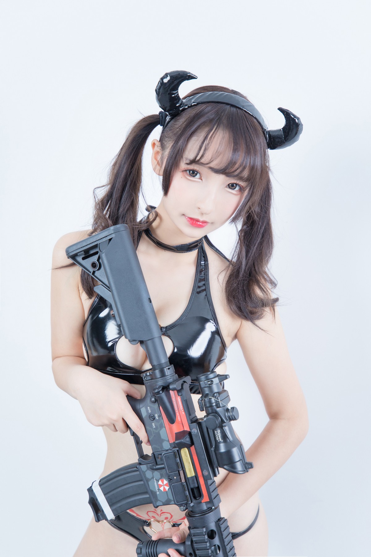 xgyw.top_萝莉美女神楽坂真冬美女武士主题性感黑色皮质服饰秀完美身材迷人诱惑写真150P