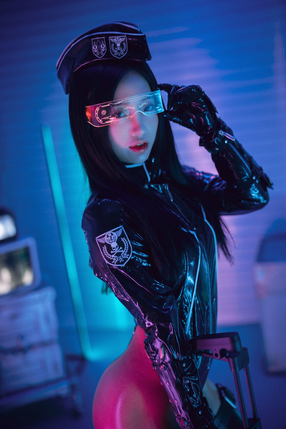 xgyw.top_[DJAWA]No.176_模特Booty Queen_Naughty Operators主题皮质情趣服饰露翘臀诱惑写真124P