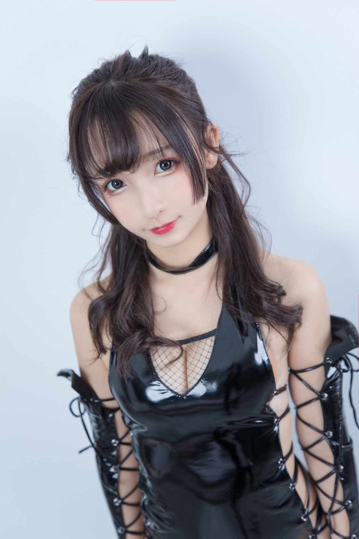xgyw.top_萝莉美女神楽坂真冬美女武士主题性感黑色皮质服饰秀完美身材迷人诱惑写真150P