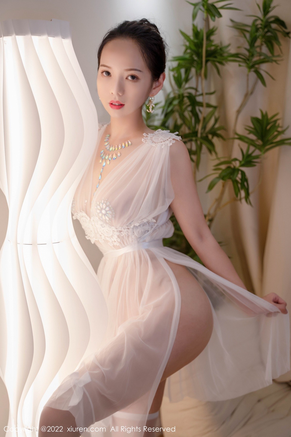 xgyw.top_XiuRen第5434期_模特大美妞儿私房透视薄纱露情趣镶钻服饰秀火辣身材诱惑写真62P