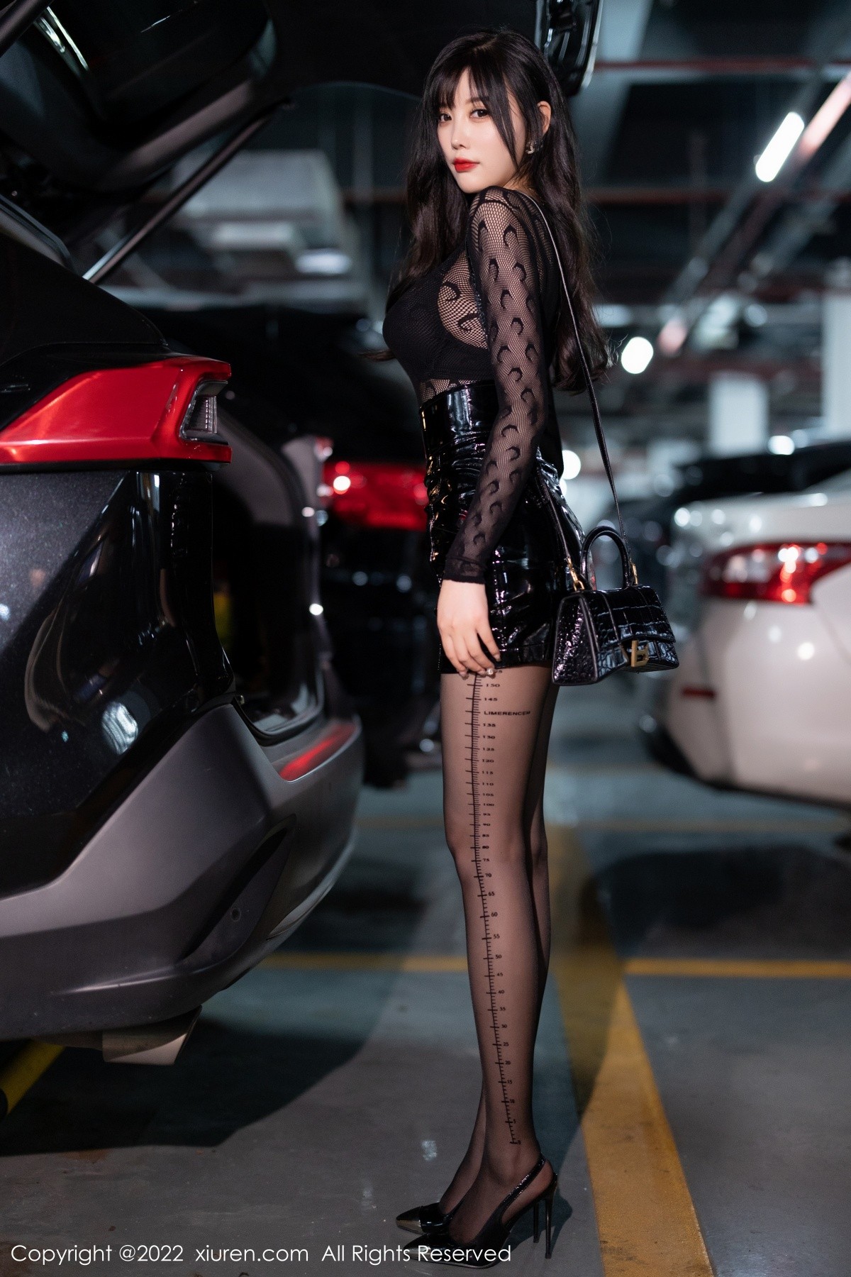 xgyw.top_XiuRen第5445期_女神杨晨晨Yome黑色网纱连衣裙露性感黑色内衣迷人诱惑写真81P