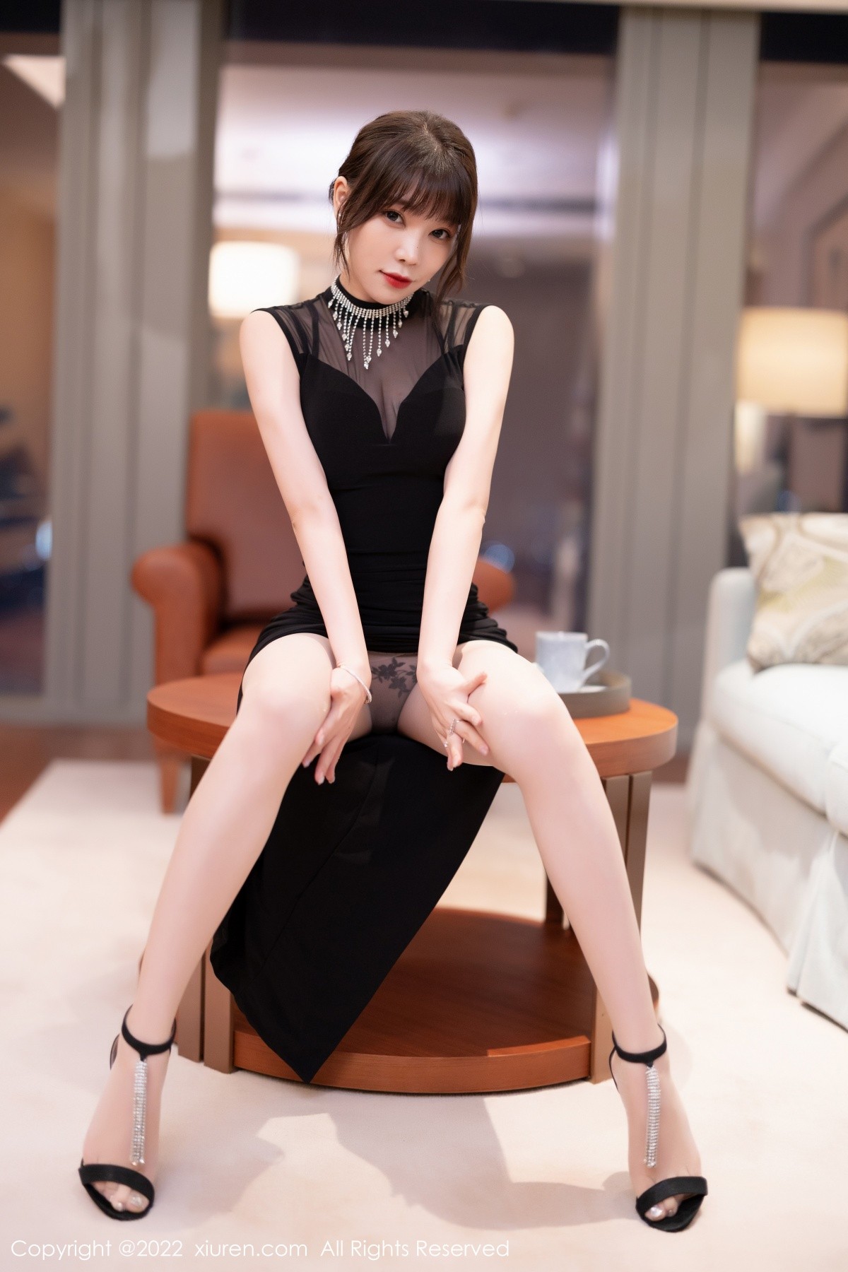 xgyw.top_XiuRen第5460期_女神徐莉芝Booty脱连衣长裙露黑色轻透网纱内衣撩人诱惑写真80P