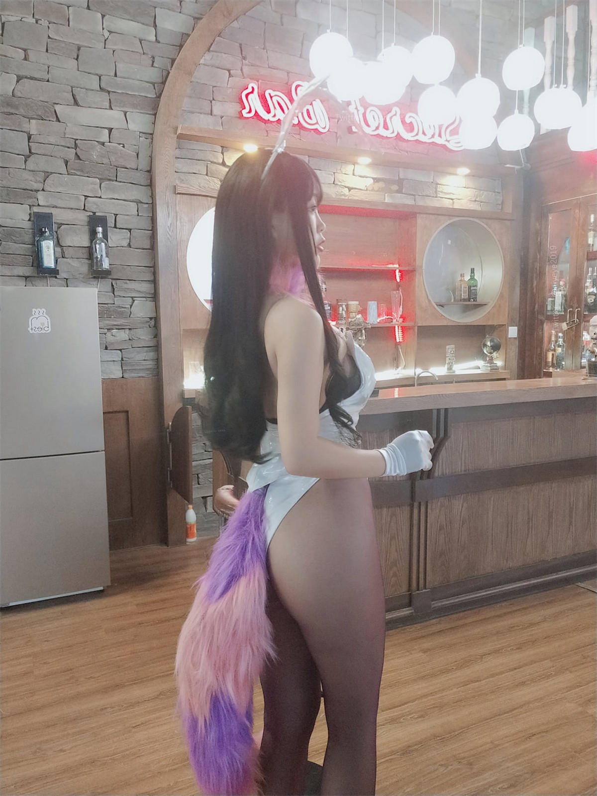 xgyw.top_萌系小姐姐白烨恶魔姐姐兔女郎主题白色高叉连体衣配超薄黑丝秀美腿诱惑写真72P