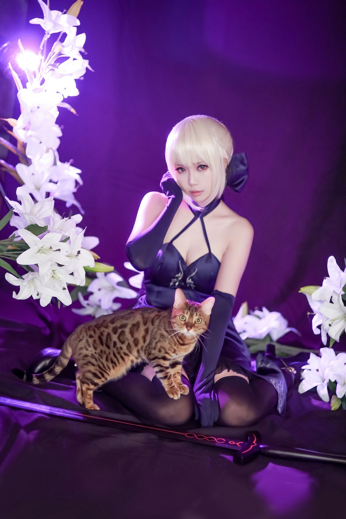 xgyw.top_Coser妹子Ely_eee黑贞主题美女武士装扮性感黑色吊带礼裙秀完美身材诱惑写真31P