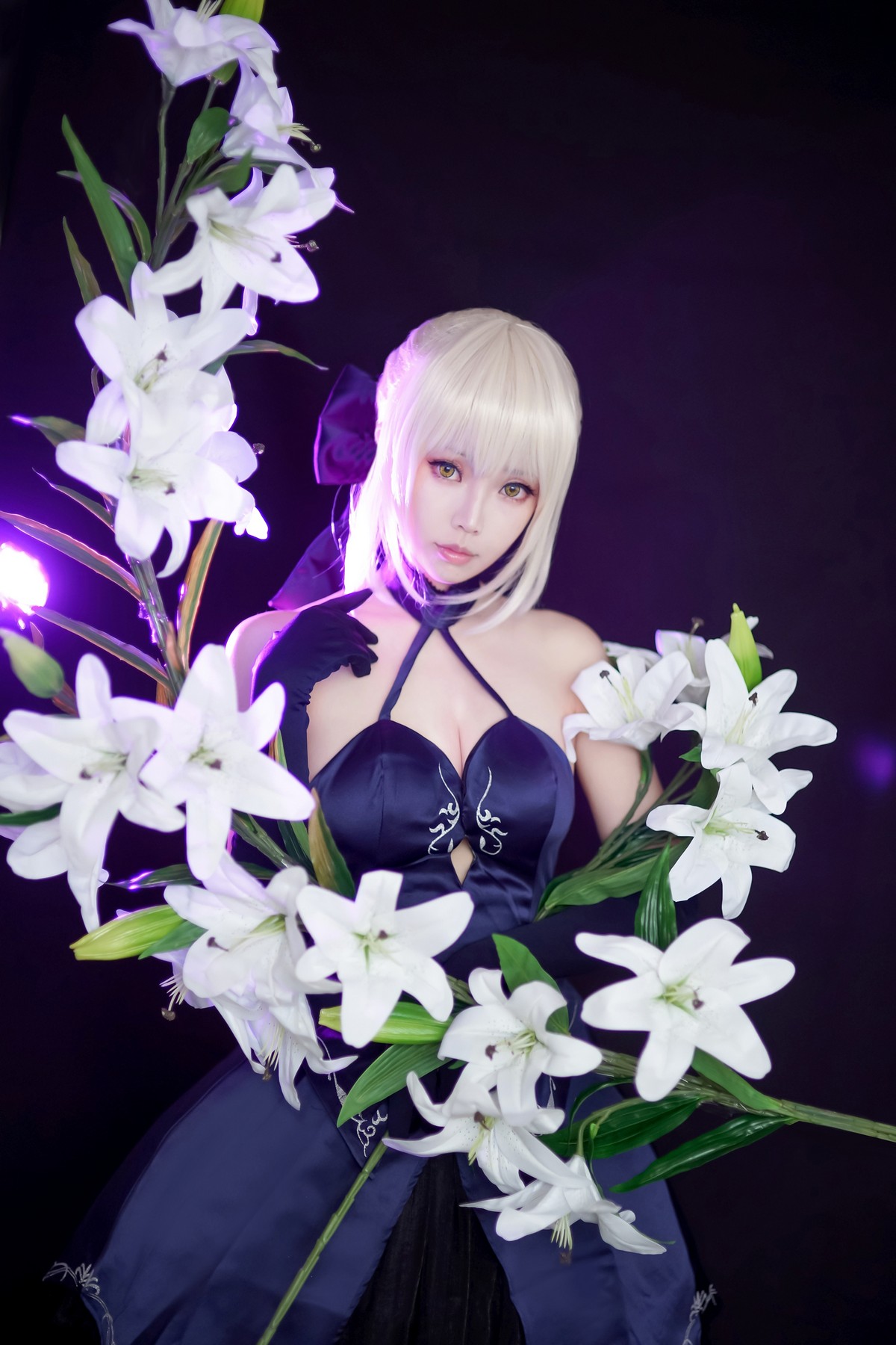 xgyw.top_Coser妹子Ely_eee黑贞主题美女武士装扮性感黑色吊带礼裙秀完美身材诱惑写真31P