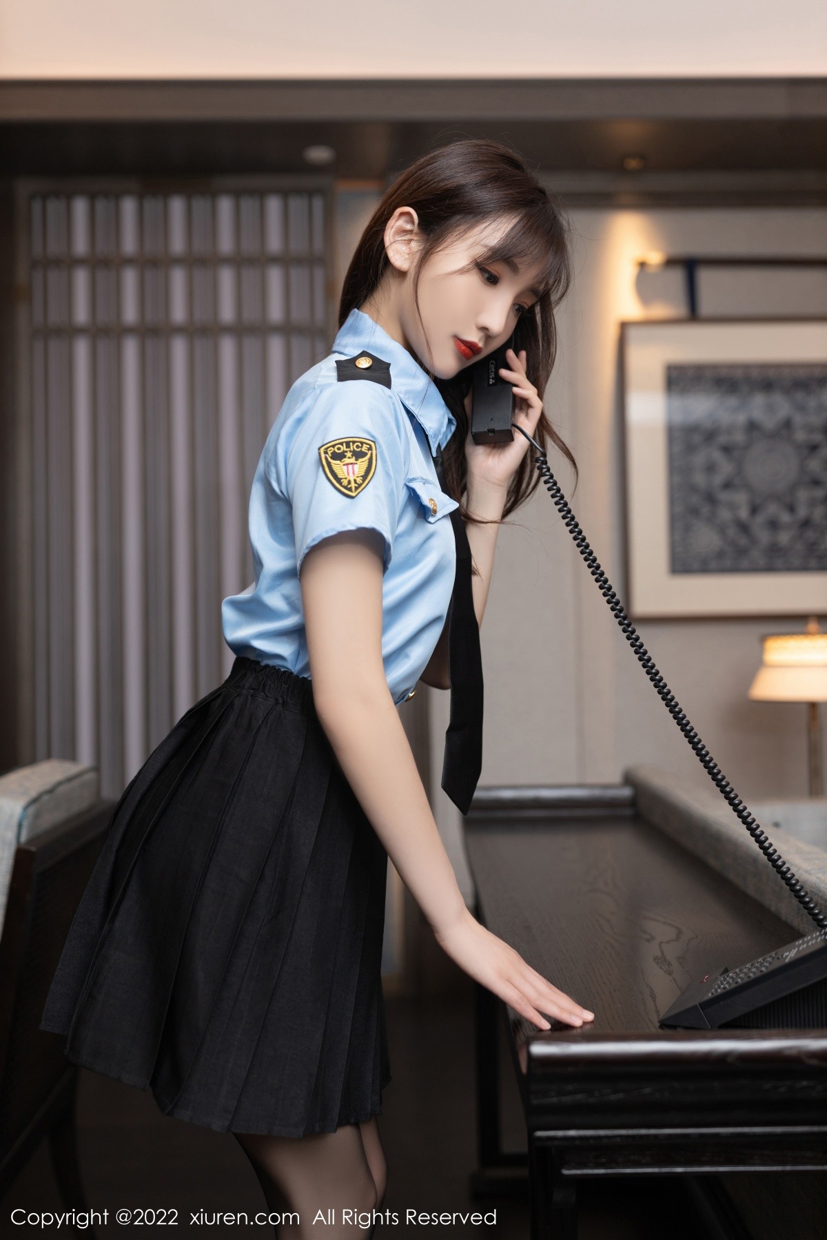 xgyw.top_XiuRen第5461期_模特陆萱萱性感女警官制服半脱露深蓝色蕾丝内衣完美诱惑写真84P