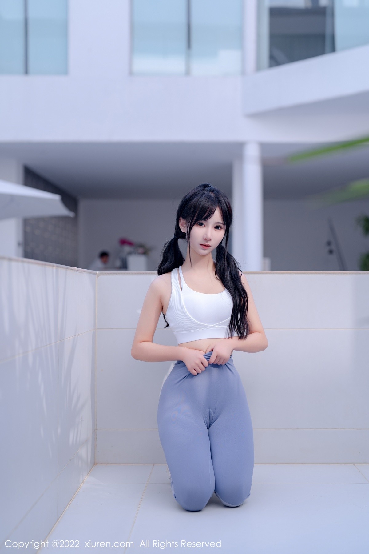 xgyw.top_XiuRen第5463期_女神小果冻儿大理旅拍私房性感运动服紧身秀完美身材诱惑写真55P