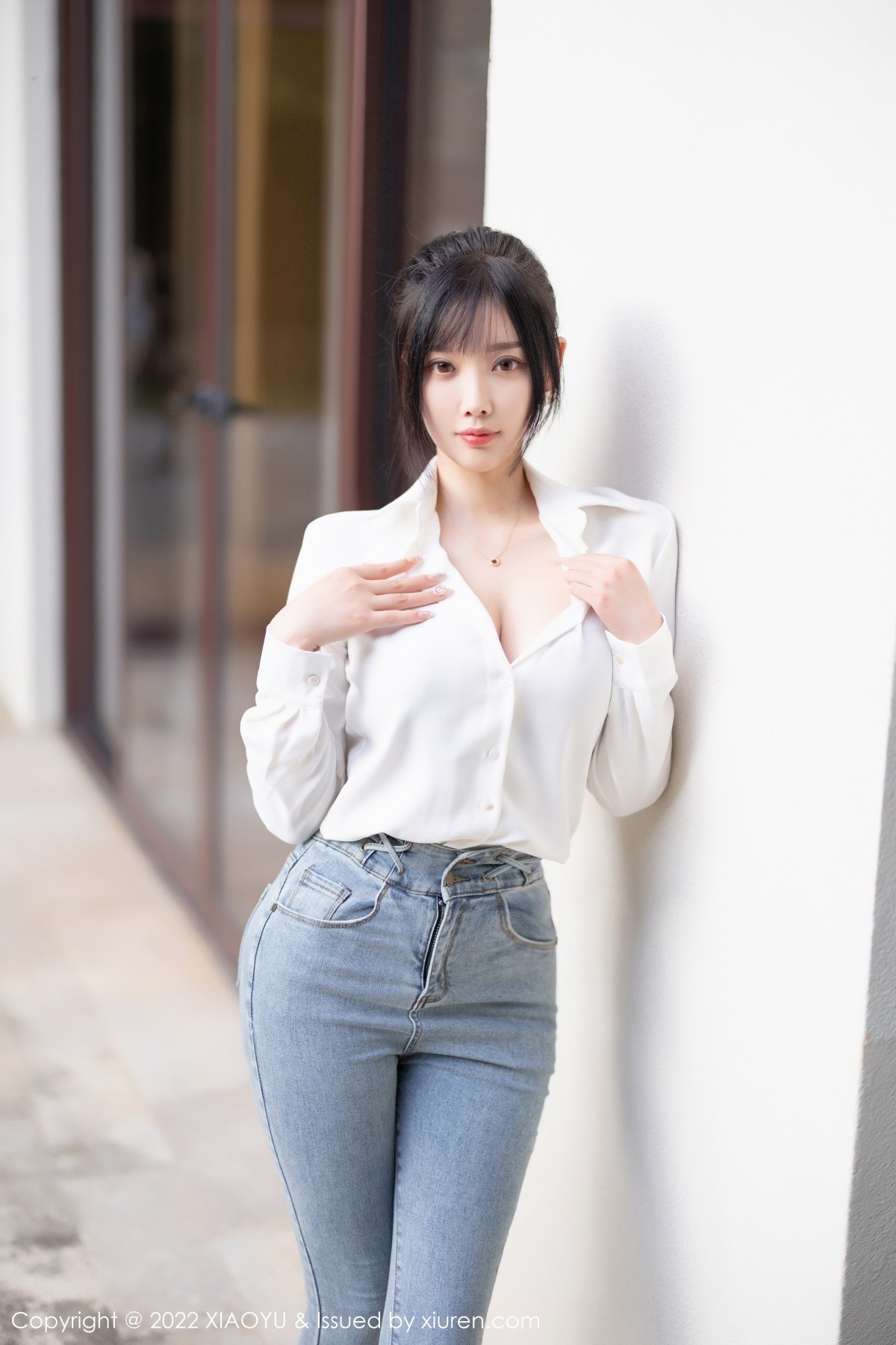 xgyw.top_[XiaoYu画语界]Vol.846_女神杨晨晨Yome性感白T配牛仔裤露红色内衣超薄肉丝诱惑写真85P