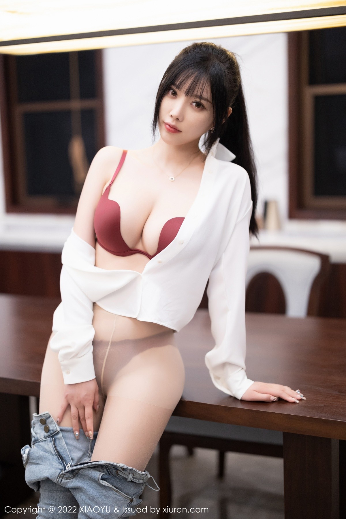 xgyw.top_[XiaoYu画语界]Vol.846_女神杨晨晨Yome性感白T配牛仔裤露红色内衣超薄肉丝诱惑写真85P