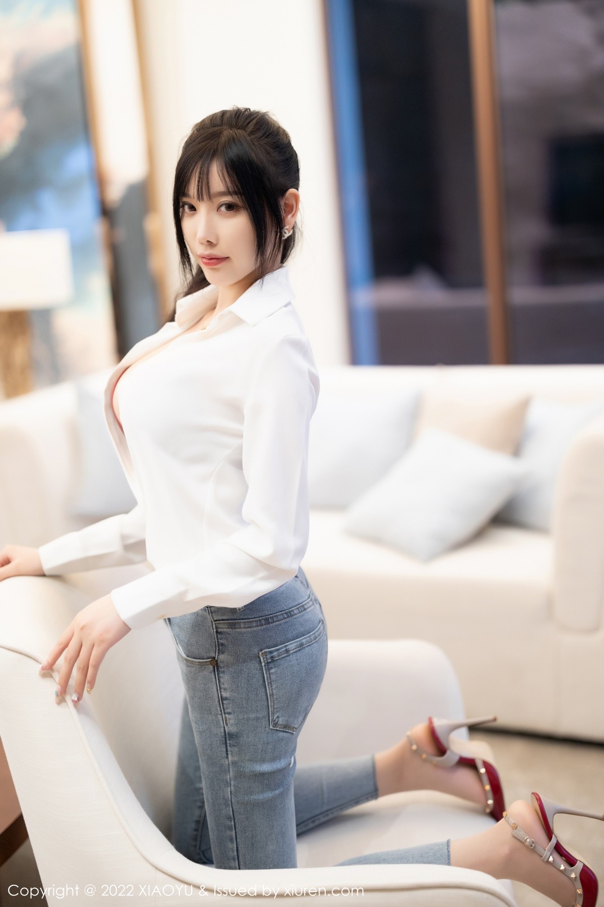 xgyw.top_[XiaoYu画语界]Vol.846_女神杨晨晨Yome性感白T配牛仔裤露红色内衣超薄肉丝诱惑写真85P