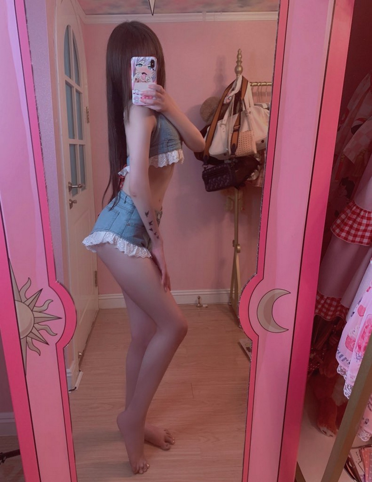 xgyw.top_Coser少女星野咪兔镜主题私房镜子前自拍多套性感服饰秀完美身材迷人诱惑写真48P