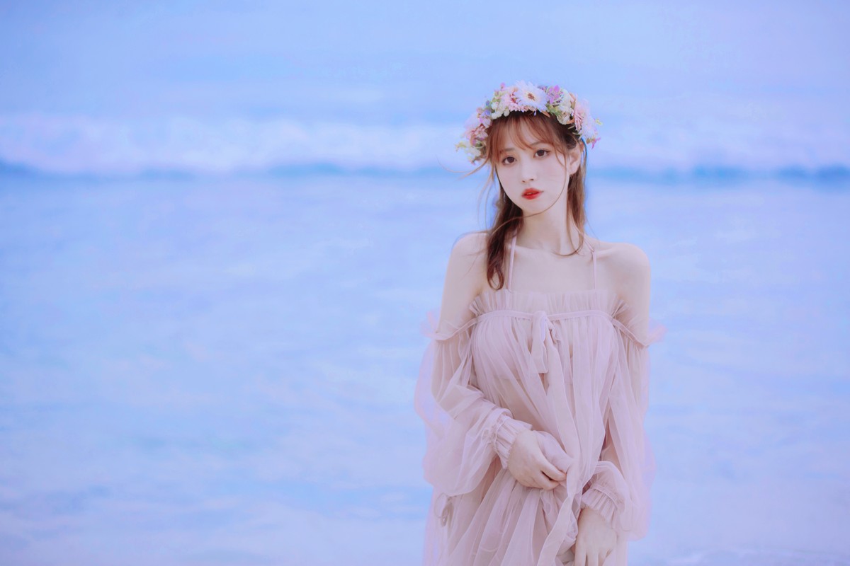 xgyw.top_次元少女念雪ww白桃汽水主题户外沙滩性感粉色比基尼秀完美身材迷人诱惑写真42P
