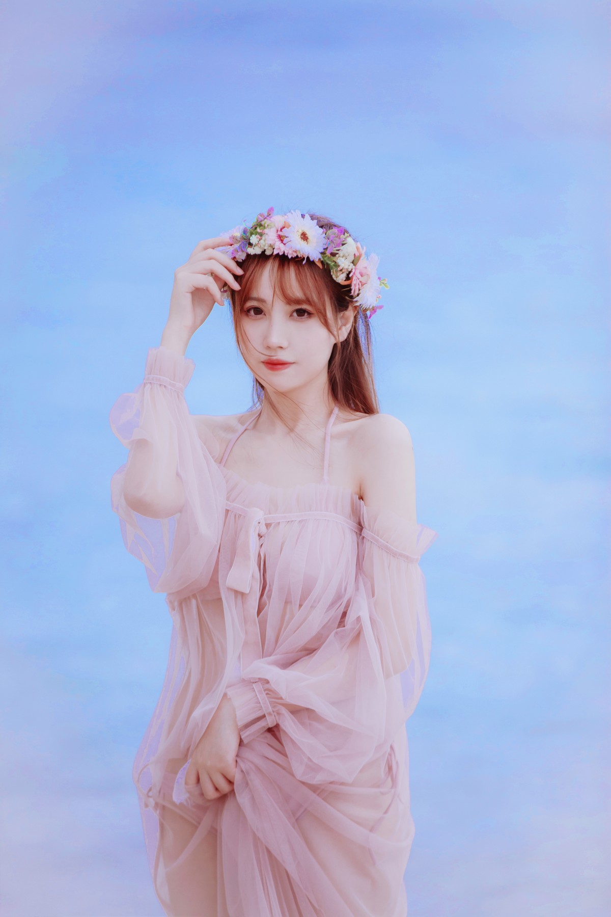 xgyw.top_次元少女念雪ww白桃汽水主题户外沙滩性感粉色比基尼秀完美身材迷人诱惑写真42P