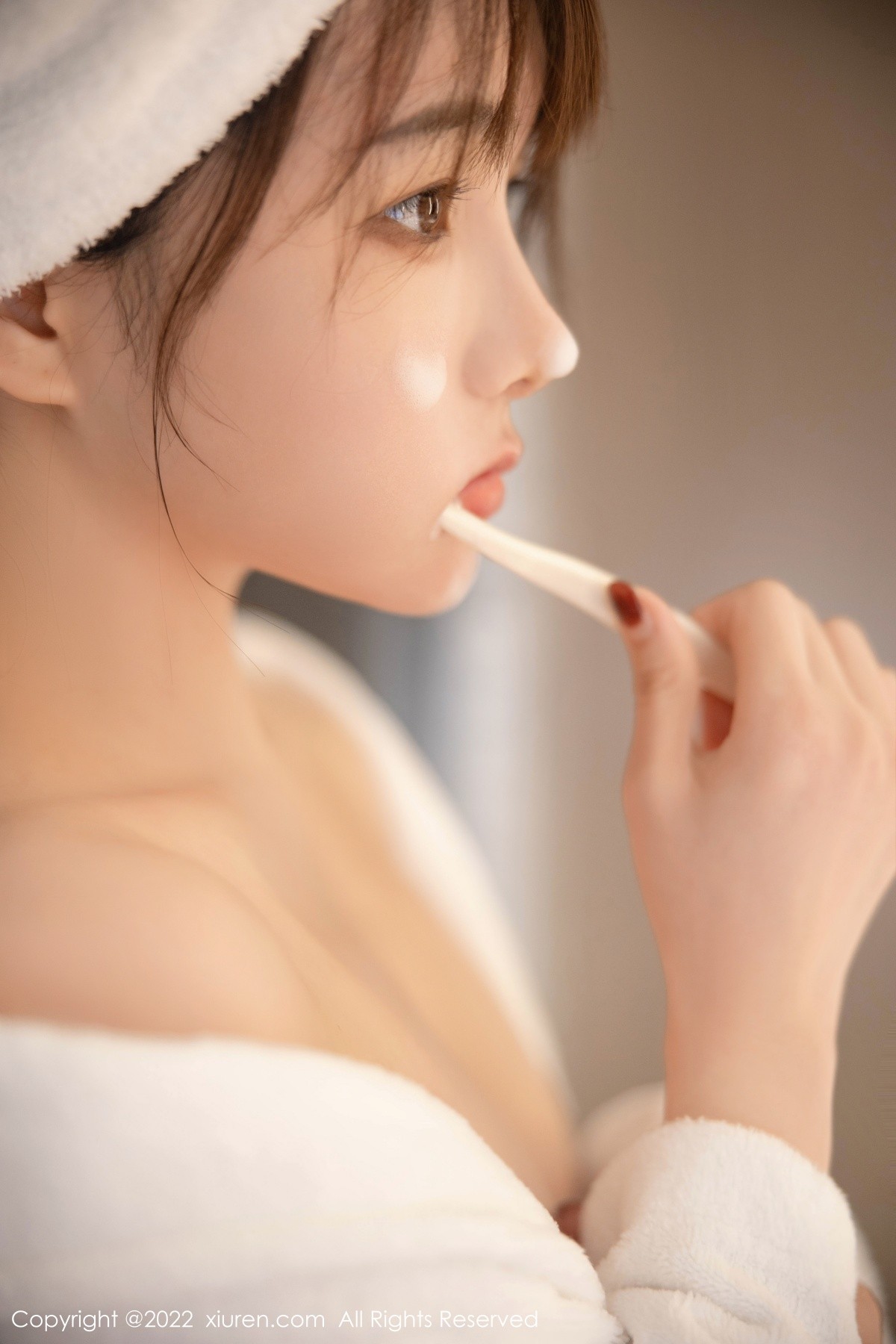 xgyw.top_XiuRen第5477期_模特婠婠么私房浴缸性感深蓝色比基尼湿身泡泡浴撩人诱惑写真76P