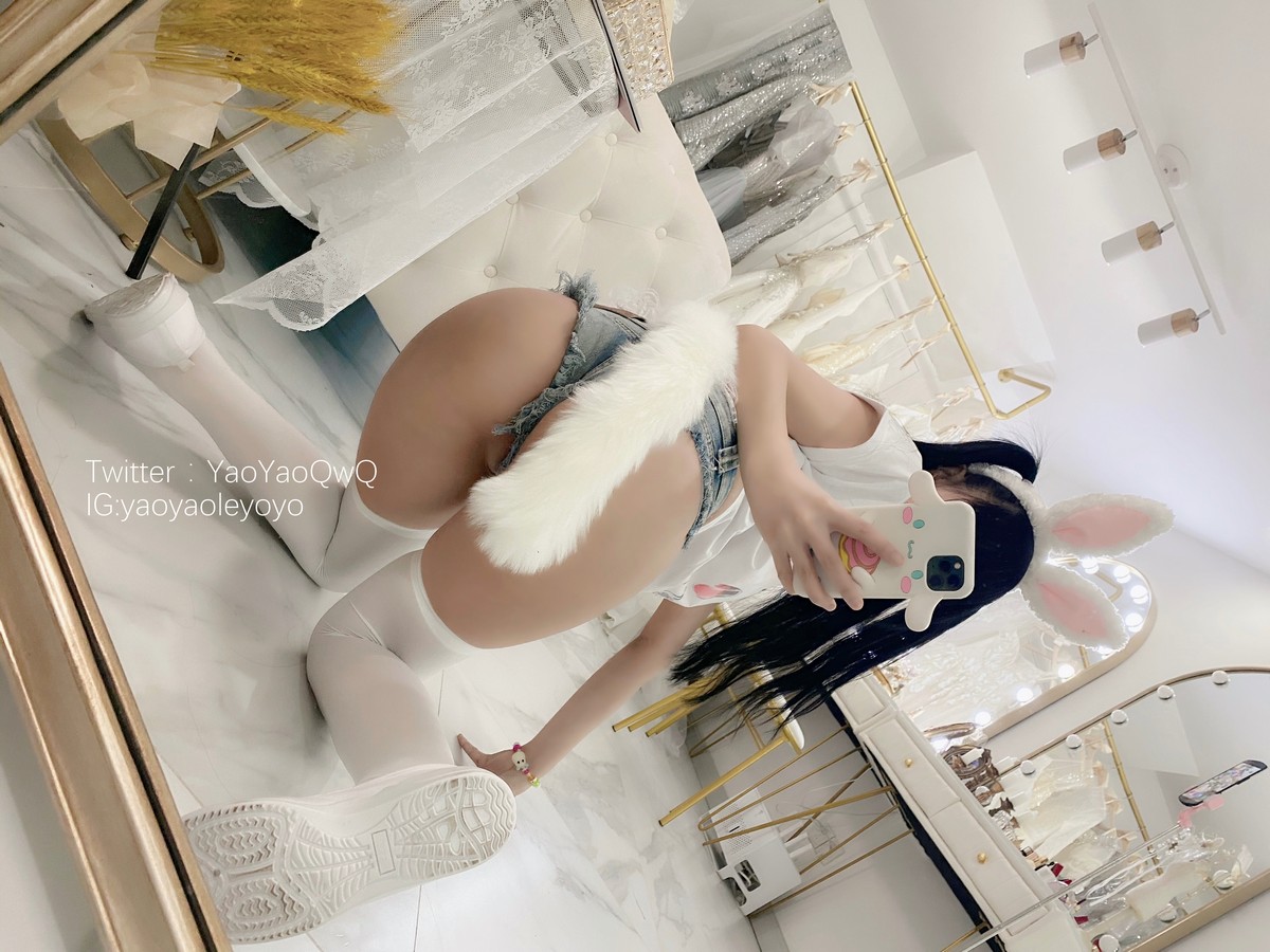 xgyw.top_网络美女软妹摇摇乐一只小兔子主题私房两套性感兔女郎服饰秀翘臀美腿诱惑写真94P
