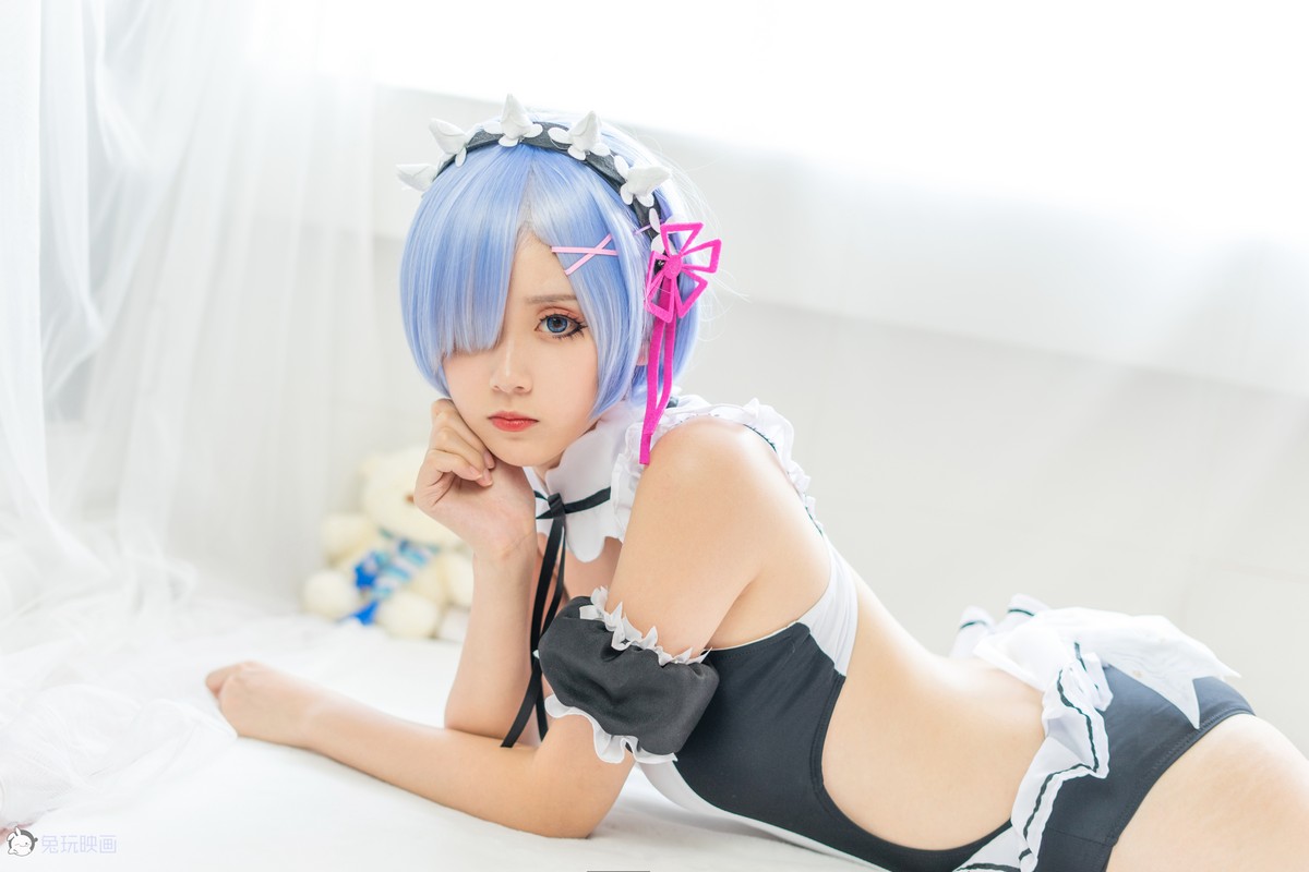 xgyw.top_Coser美女Akisoso秋楚楚蕾姆夏日泳装主题私房性感连体泳装秀完美身材诱惑写真46P