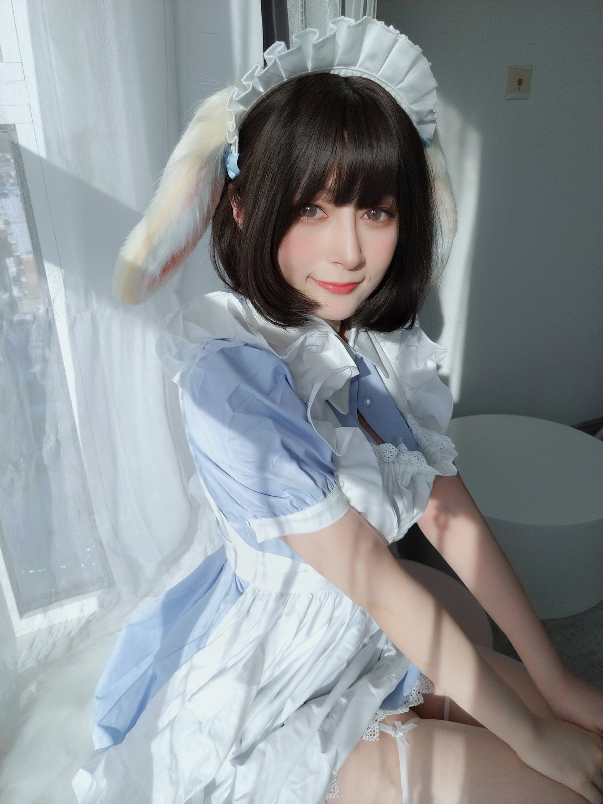 xgyw.top_Coser小姐姐白银兔耳女仆主题私房性感女仆装配白色蕾丝袜秀翘臀诱惑写真148P