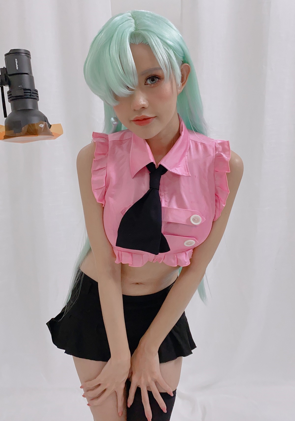 xgyw.top_精美写真[PingPing]NO.017-Elizabeth Liones主题性感白色蕾丝内衣迷人诱惑写真46P