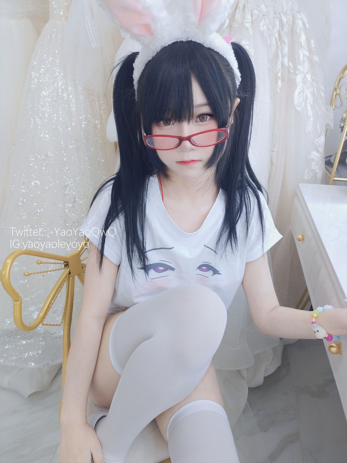 xgyw.top_网络美女软妹摇摇乐一只小兔子主题私房两套性感兔女郎服饰秀翘臀美腿诱惑写真94P