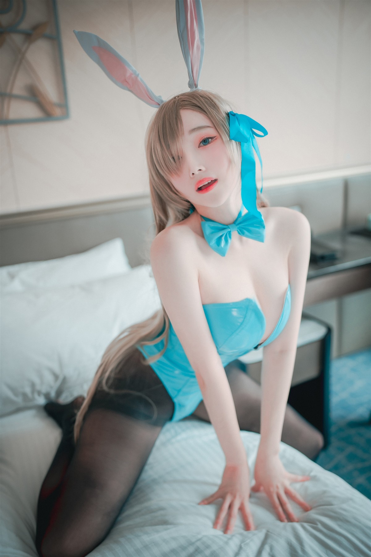 xgyw.top_[DJAWA]No.188_模特Bambi_Undercover Mission主题私房情趣内衣秀豪乳翘臀诱惑写真129P