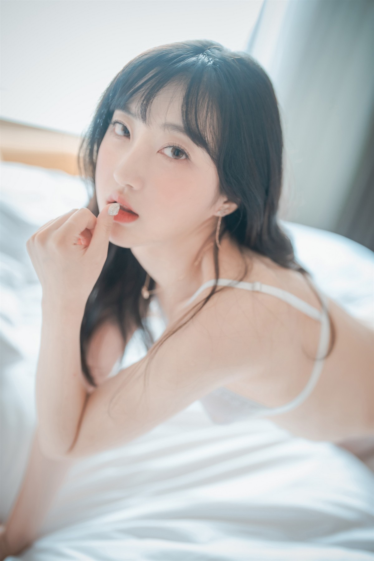 xgyw.top_[DJAWA]No.190_模特Hanari_Champagne Mesh主题性感白色内衣秀火辣身材诱惑写真109P
