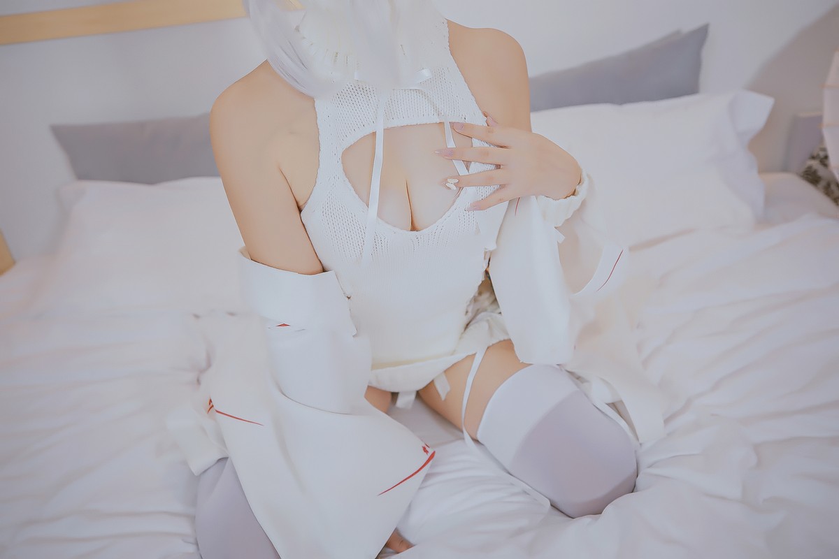 xgyw.top_萝莉美女神楽板真冬狼妹&兔娘主题私房性感服饰系列秀完美身材迷人诱惑写真150P