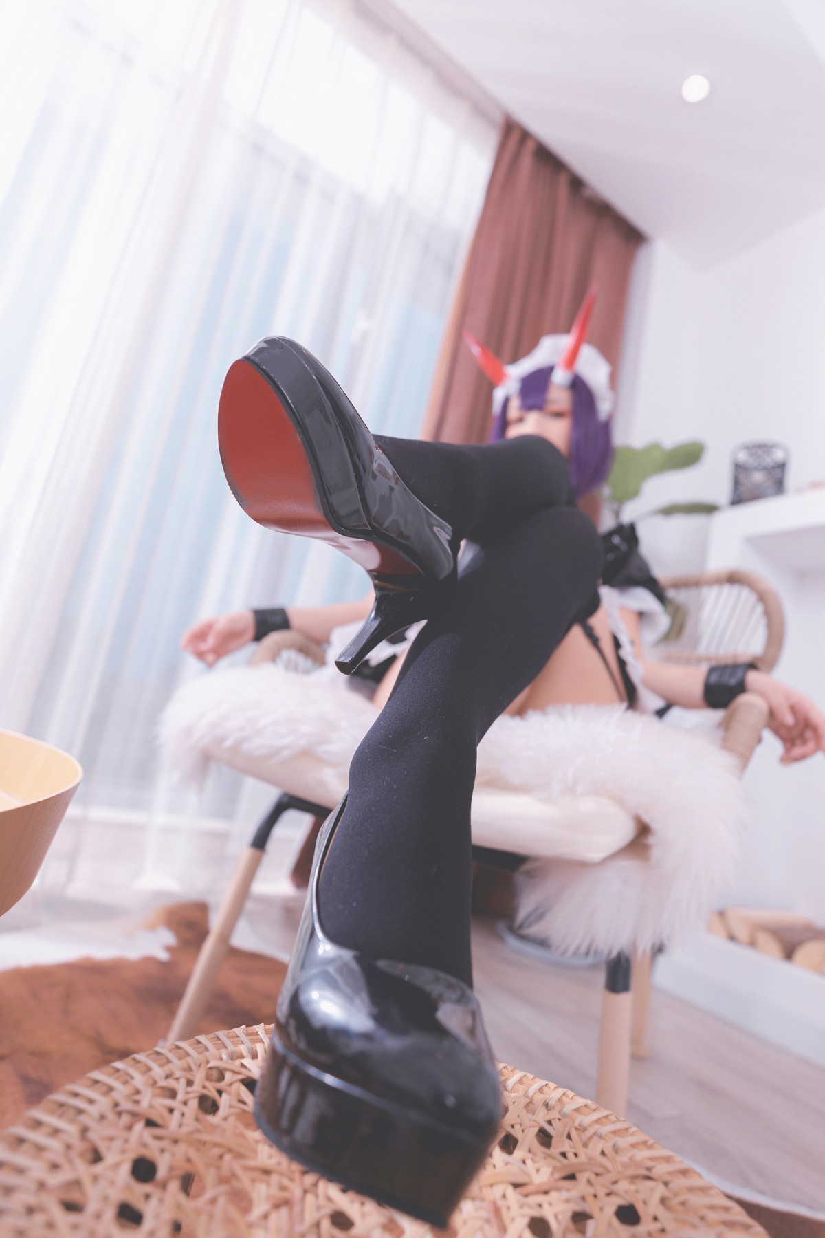 xgyw.top_萝莉美女神楽板真冬酒吞cos主题性感黑色短旗袍秀翘臀美腿撩人诱惑写真150P