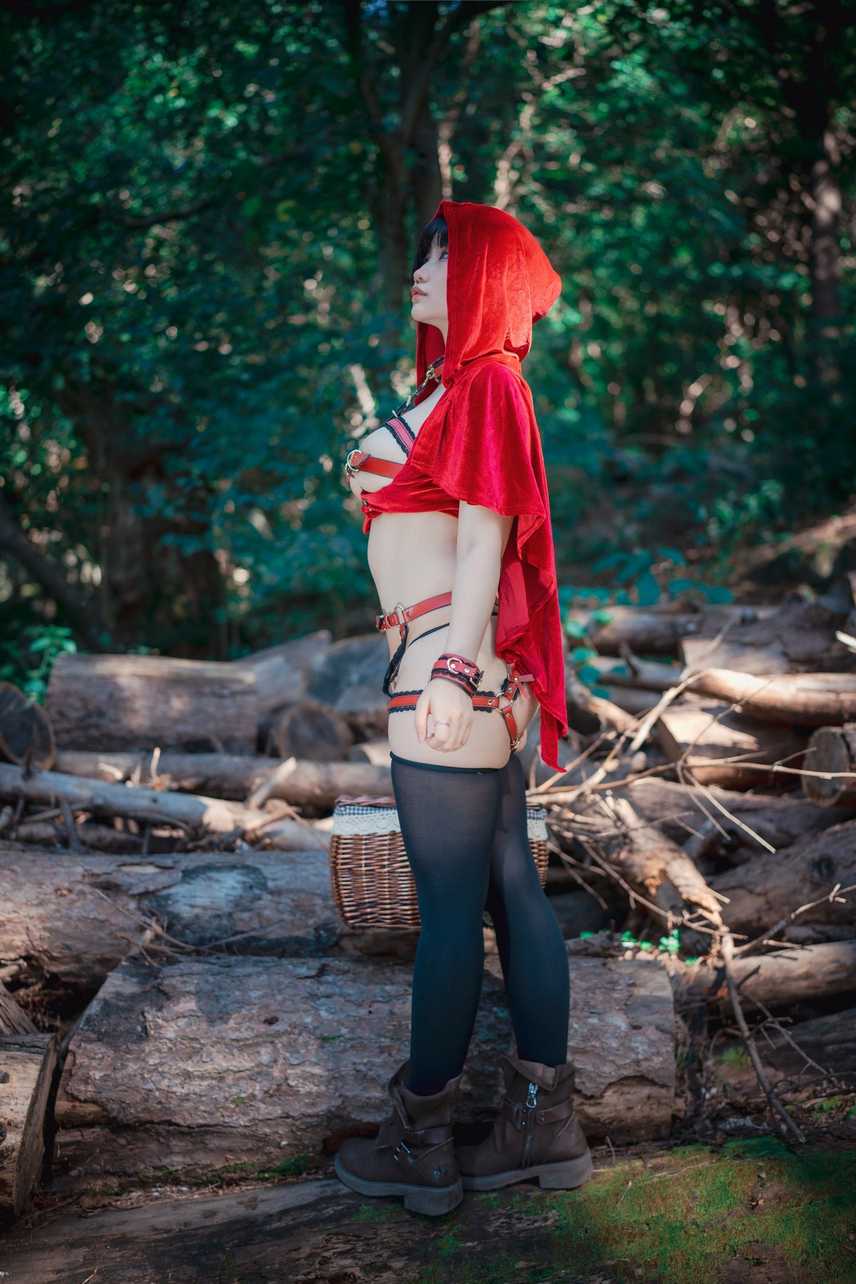 xgyw.top_[DJAWA]No.194_Mimmi_Naughty Red Hiring Hood主题户外红色情趣服饰惹火诱惑写真125P