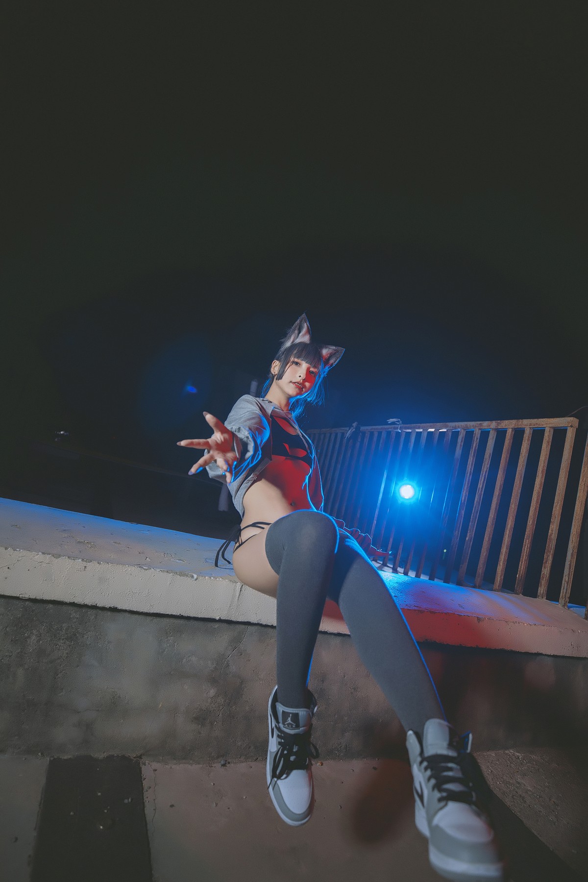 xgyw.top_萝莉美女神楽板真冬狼妹&兔娘主题私房性感服饰系列秀完美身材迷人诱惑写真150P