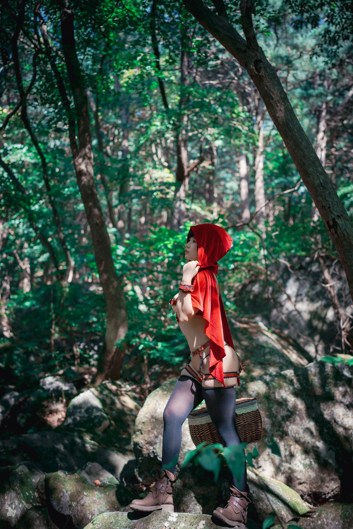 xgyw.top_[DJAWA]No.194_Mimmi_Naughty Red Hiring Hood主题户外红色情趣服饰惹火诱惑写真125P