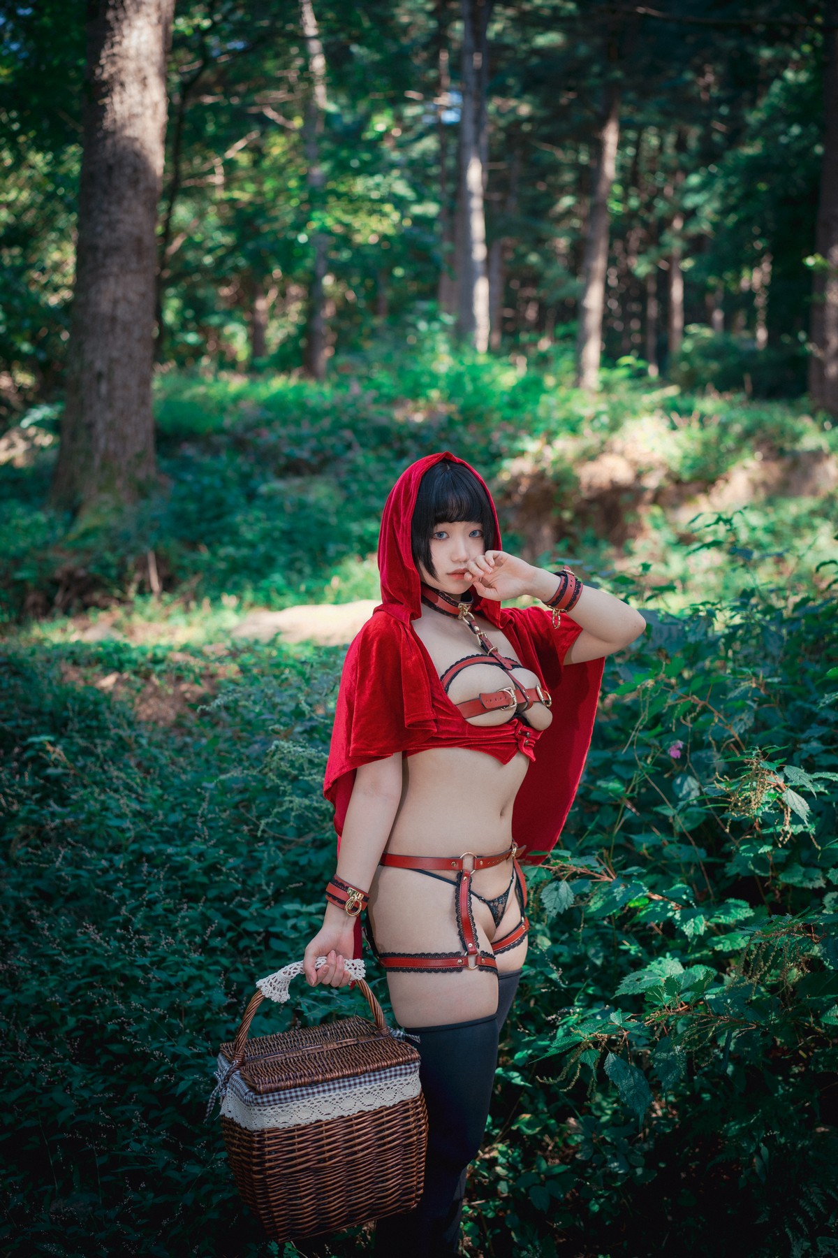 xgyw.top_[DJAWA]No.194_Mimmi_Naughty Red Hiring Hood主题户外红色情趣服饰惹火诱惑写真125P