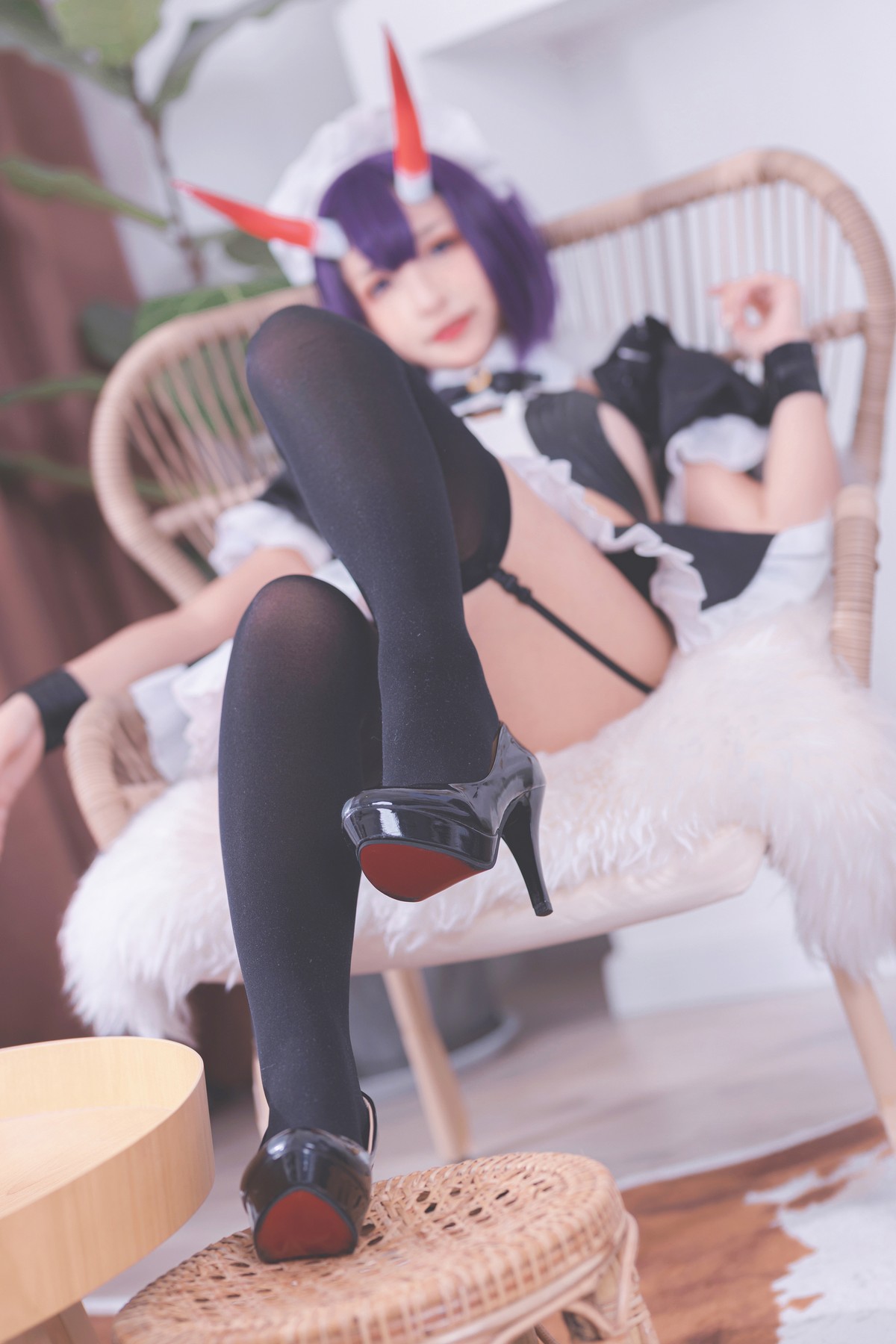 xgyw.top_萝莉美女神楽板真冬酒吞cos主题性感黑色短旗袍秀翘臀美腿撩人诱惑写真150P
