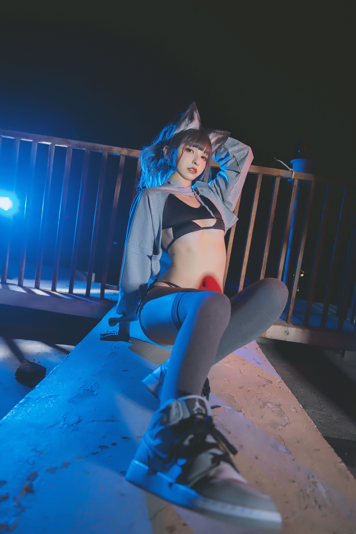 xgyw.top_萝莉美女神楽板真冬狼妹&兔娘主题私房性感服饰系列秀完美身材迷人诱惑写真150P