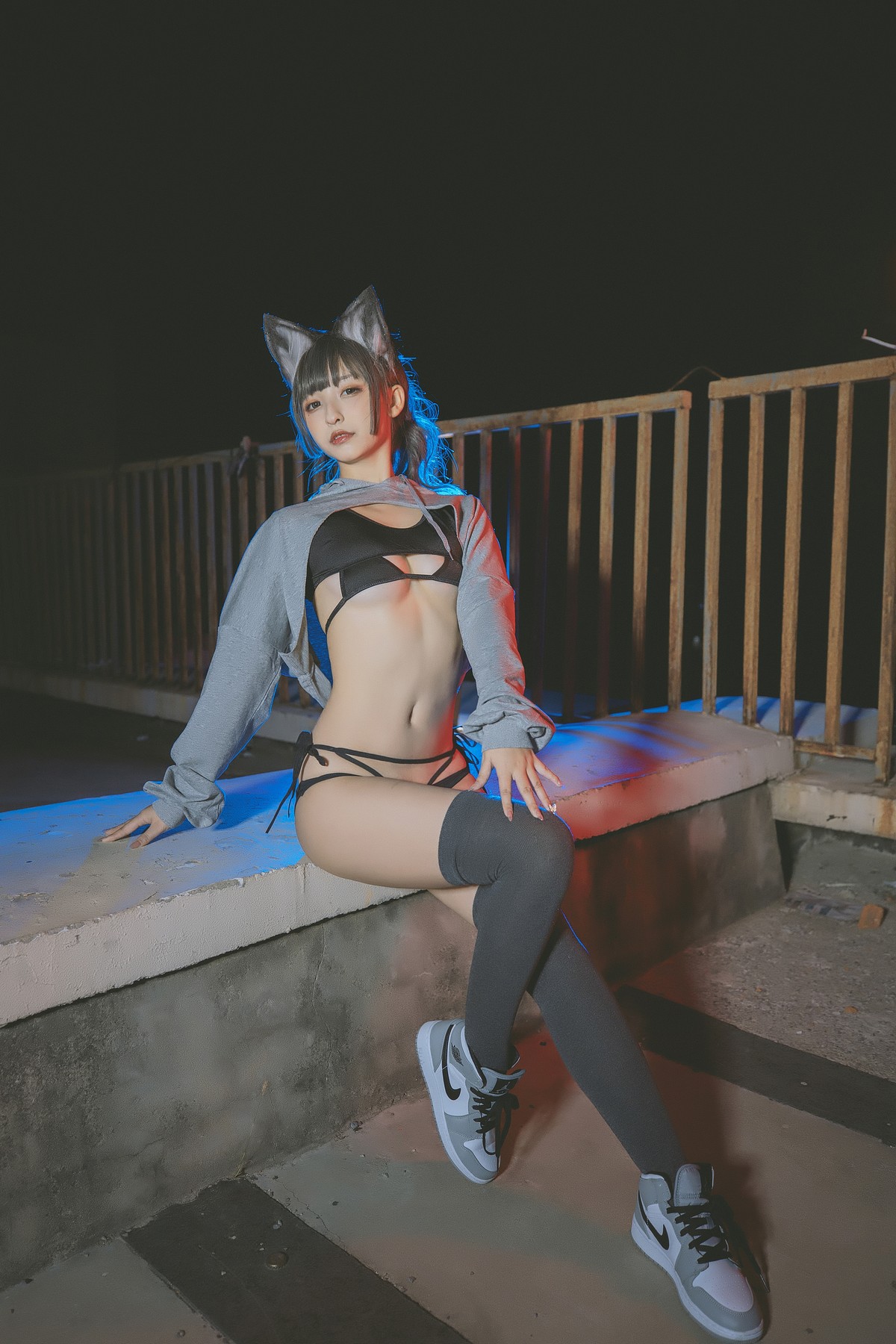 xgyw.top_萝莉美女神楽板真冬狼妹&兔娘主题私房性感服饰系列秀完美身材迷人诱惑写真150P
