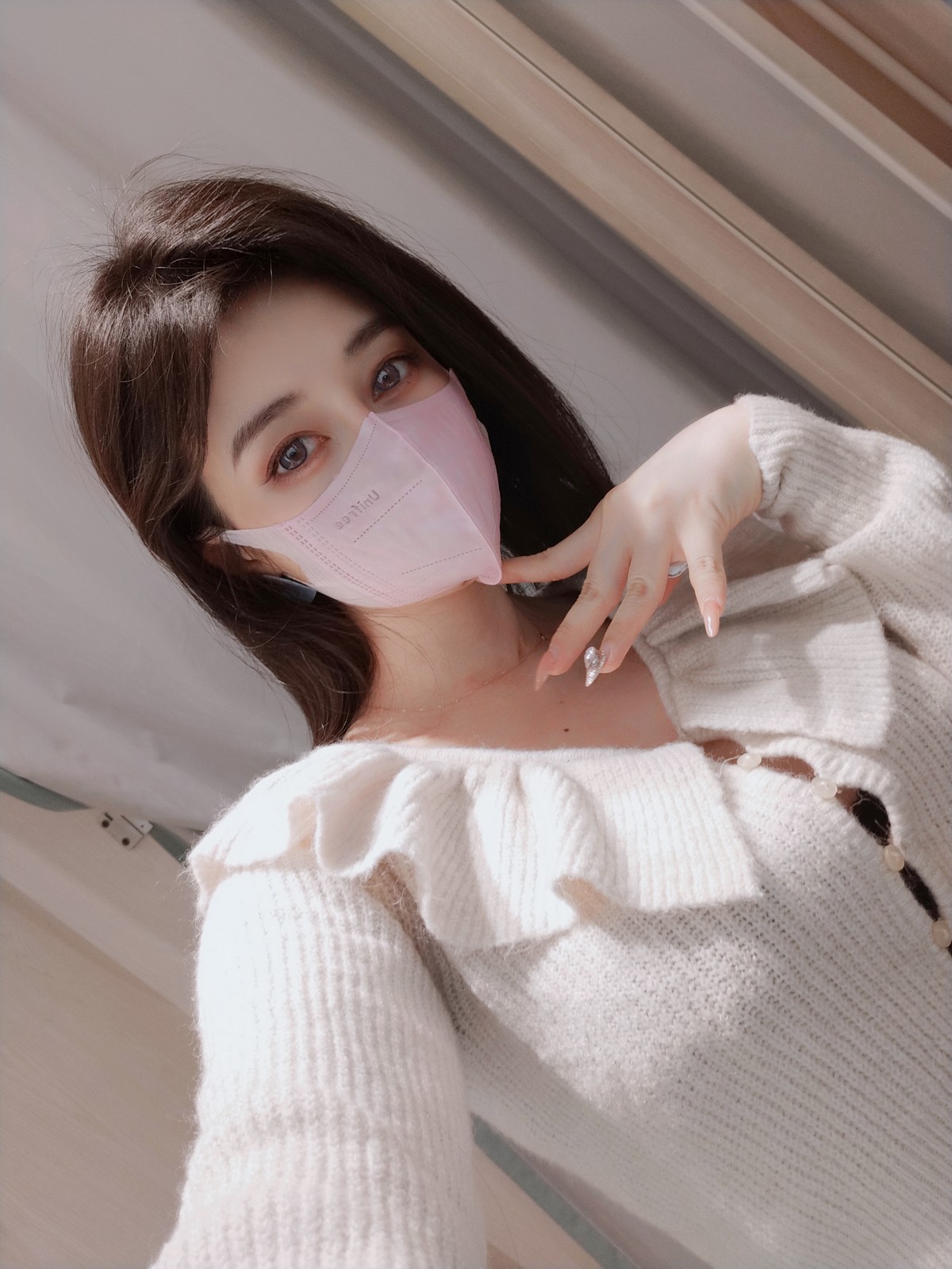 xgyw.top_Coser小姐姐白银试着室主题半脱露性感蕾丝内衣配肉丝吊袜秀豪乳翘臀诱惑写真80P