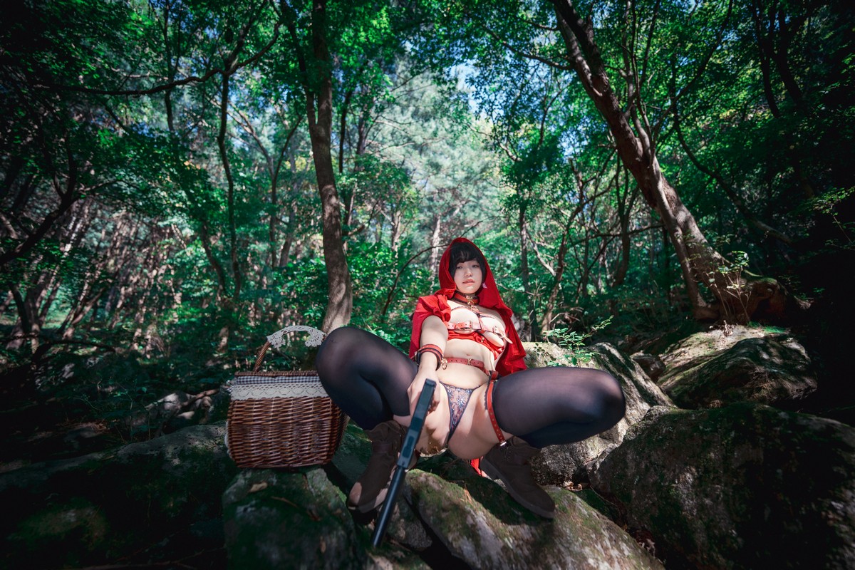 xgyw.top_[DJAWA]No.194_Mimmi_Naughty Red Hiring Hood主题户外红色情趣服饰惹火诱惑写真125P