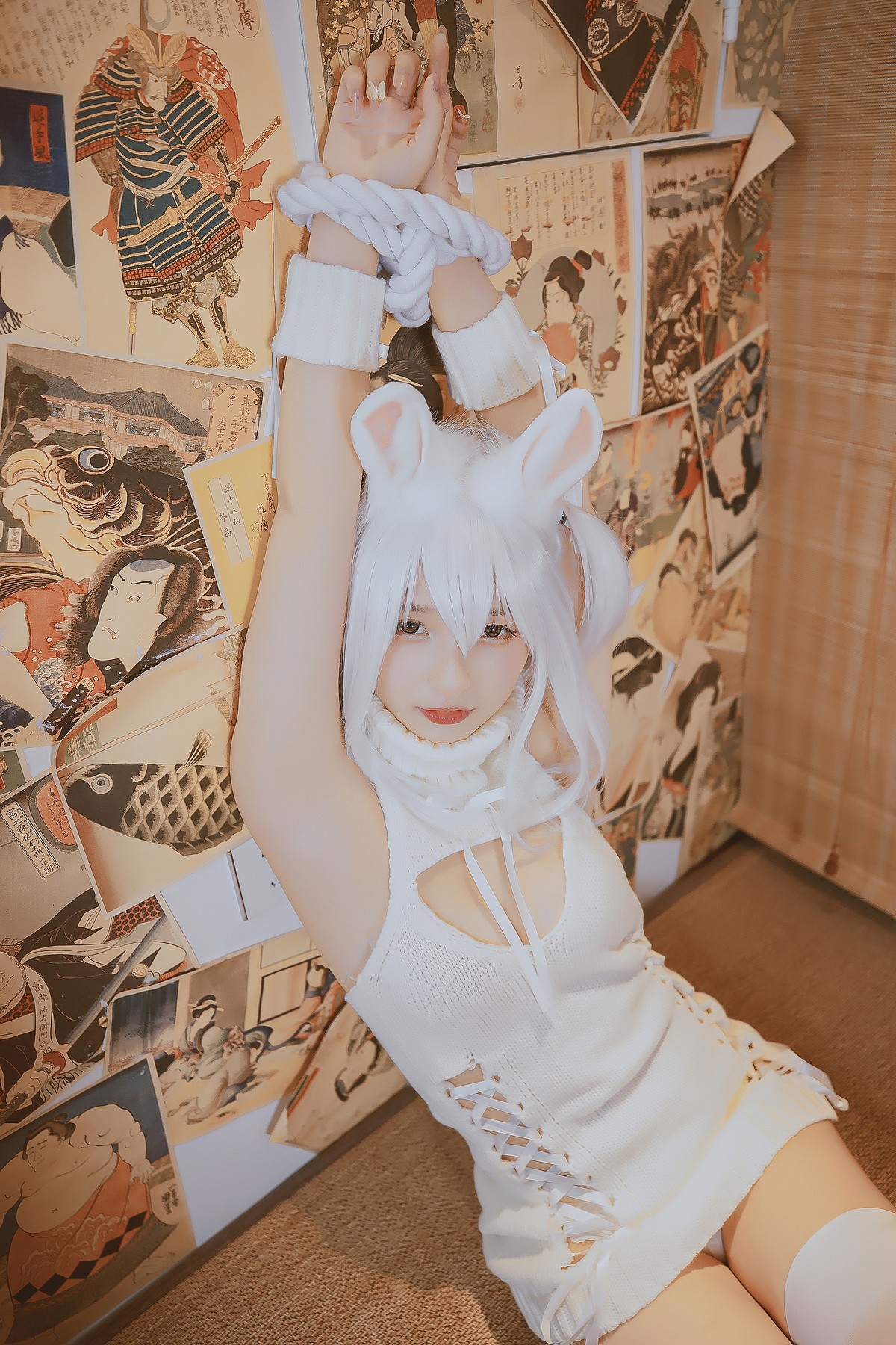 xgyw.top_萝莉美女神楽板真冬狼妹&兔娘主题私房性感服饰系列秀完美身材迷人诱惑写真150P