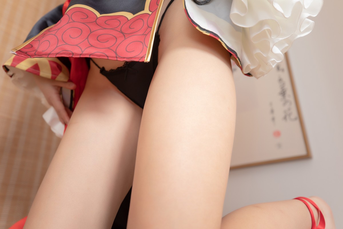 xgyw.top_萝莉美女神楽板真冬酒吞cos主题性感黑色短旗袍秀翘臀美腿撩人诱惑写真150P